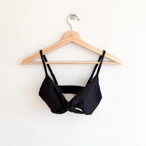 Lululemon Beach Boss Ribbed Knit Swimwear Bikini Top Black 4